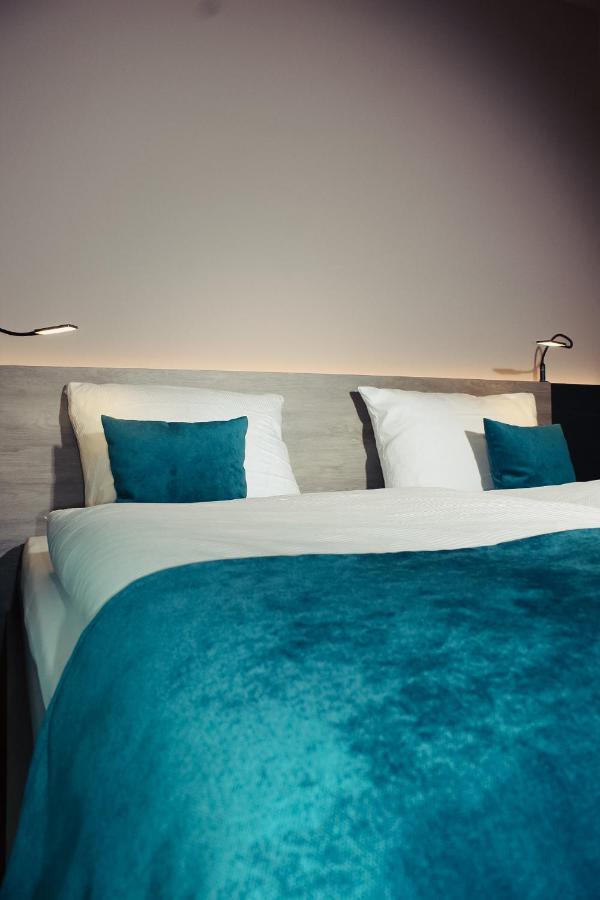 H24 Stadthotel Bernau Бернау Экстерьер фото
